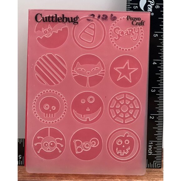 Cuttlebug Provo Craft Halloween Embossing Folder 2126 SPIDER CAT CANDY CORN BOO - Picture 3 of 3